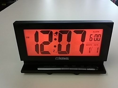 Relógio Despertador Digital Com Sensor Noturno Herweg 2946