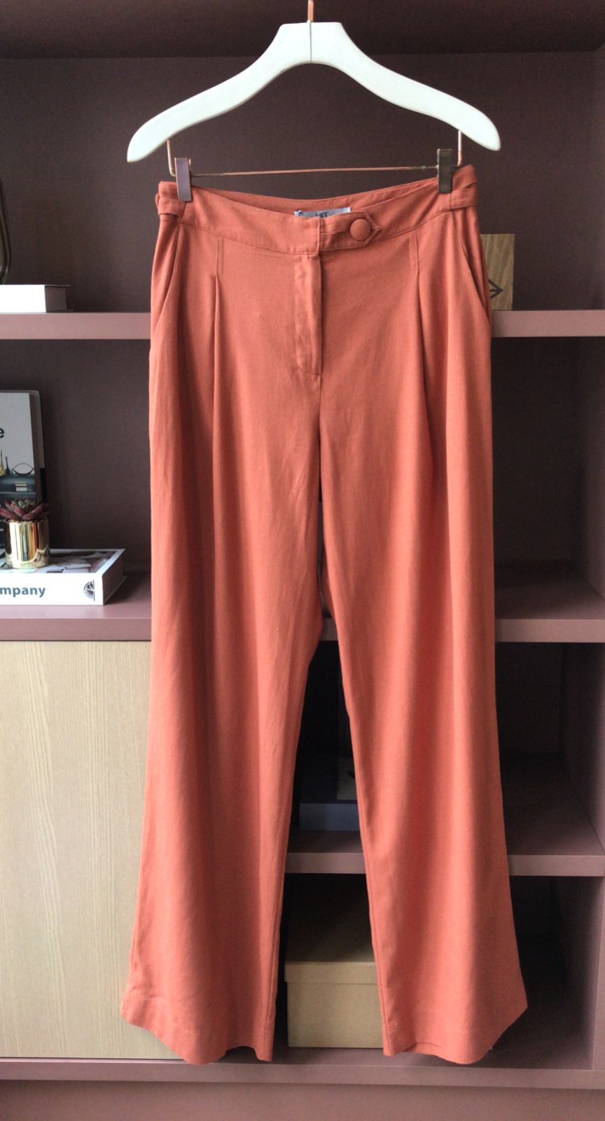 Conjunto Railey Viscolinho Blusa Manga Curta + Pantalona Detalhe Pregas