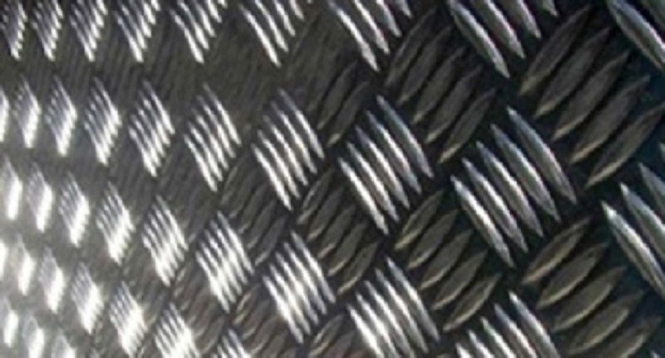 Chapa Xadrez de Alumínio esp. 1,2mm - 2,00 x 1,25m ( Peça)