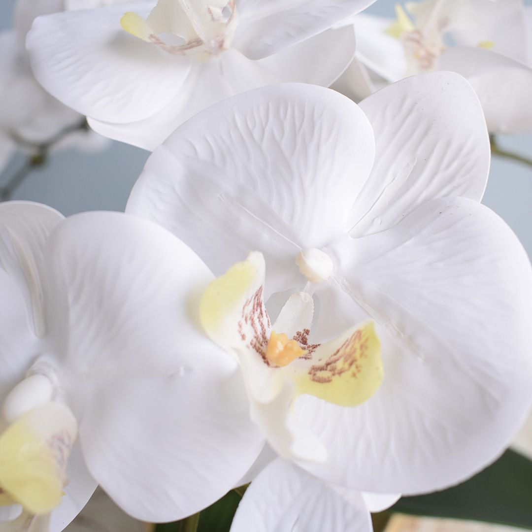 Arranjo de Orquídeas Silicone Brancas no Vaso Dourado| Formosinha