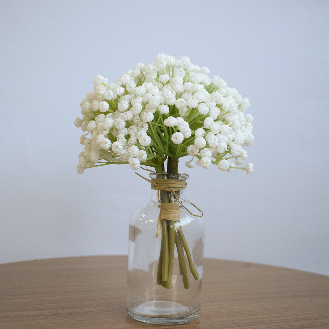 Arranjo Flor Artificial de Mosquitinho no Vaso de Vidro Delicado | Formosinha