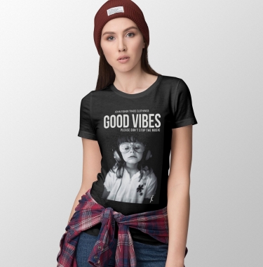 T-Shirt Feminina Good Vibes