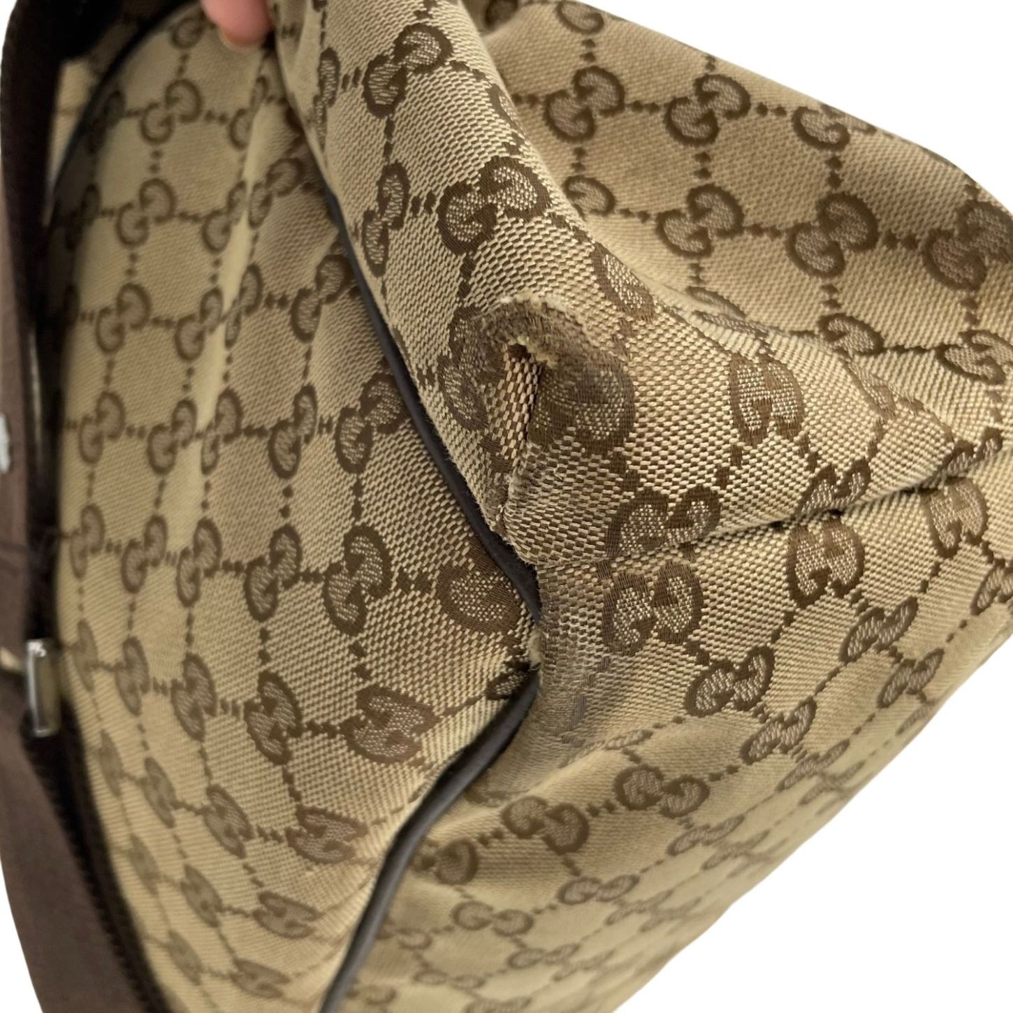 Bolsa Gucci Diaper Bag Monograma