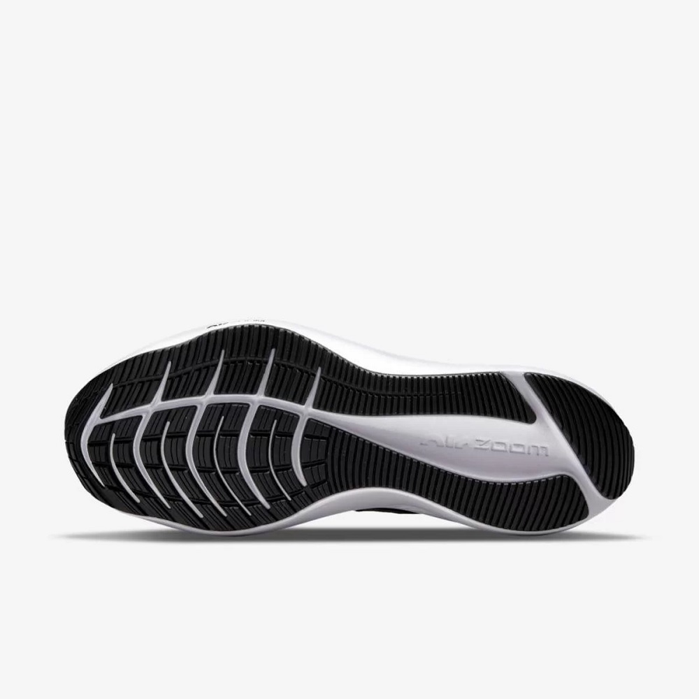 Tênis Nike Zoom Winflo 8 - Preto