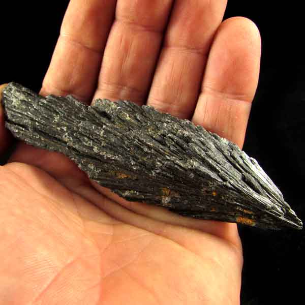 Cianita Preta Pedra Natural Bruta - Vassoura de Bruxa - 6531