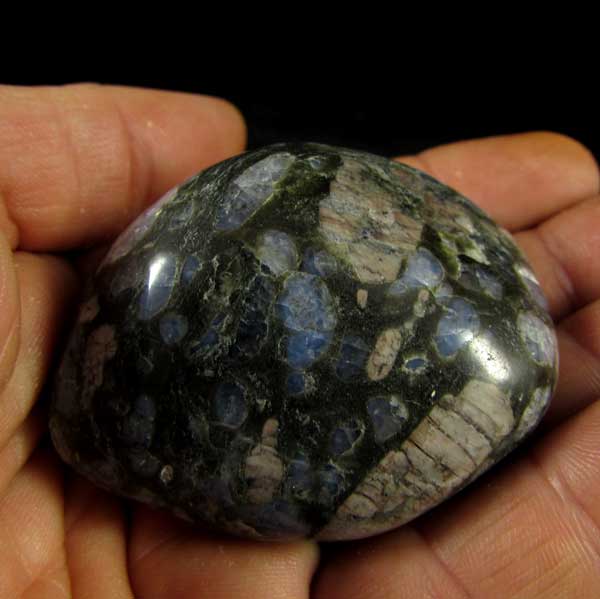 Pedra Natural Que Será ou Vulcanita Rolada - 8049
