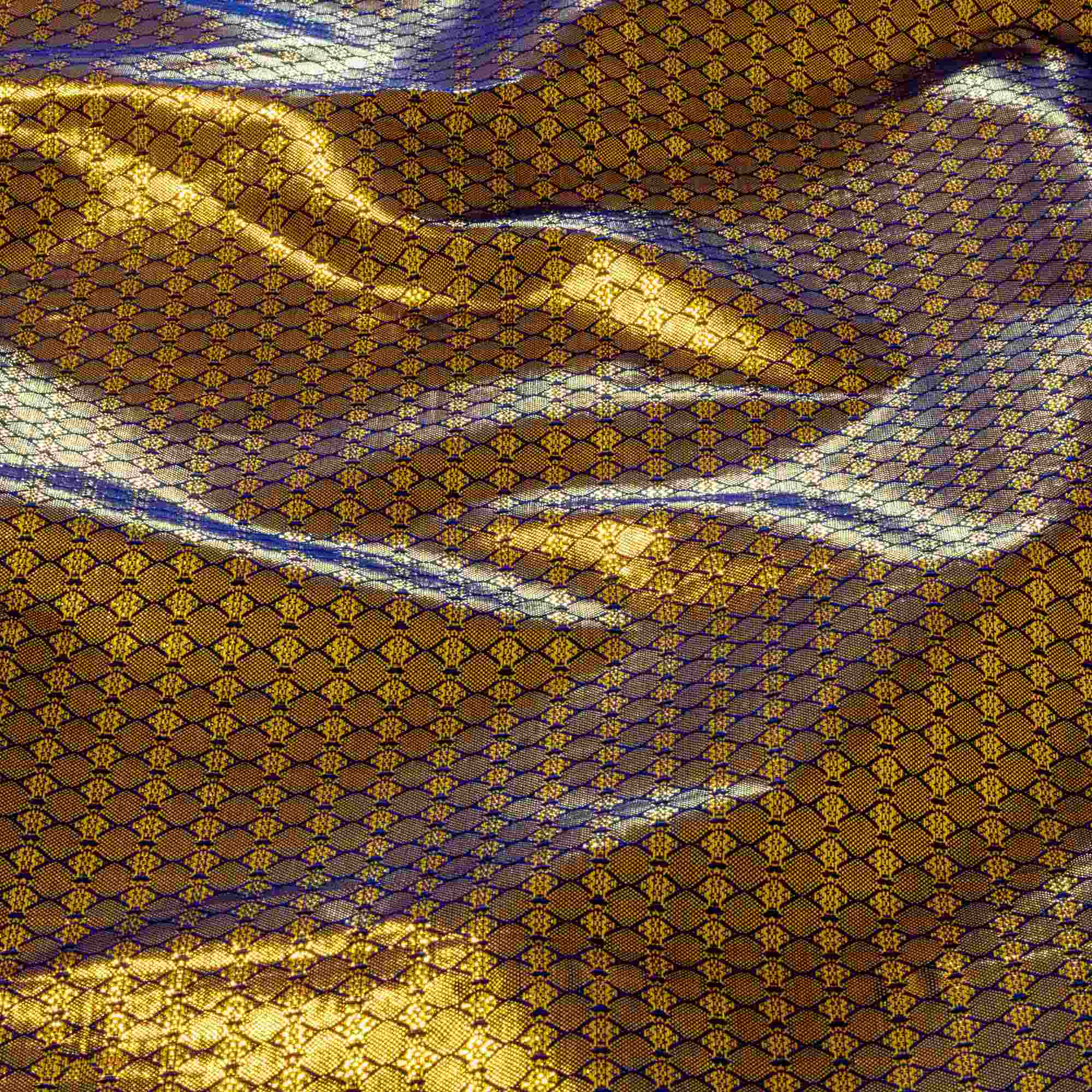 Tecido Lurex Dourado com Brilho 1,10 Mt Largura