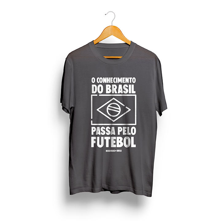 Camiseta - O CONHECIMENTO DO BRASIL PASSA PELO FUTEBOL - Masculino