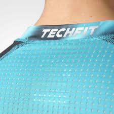 Camisa de compressão camuflada Adidas Techfit BK3551