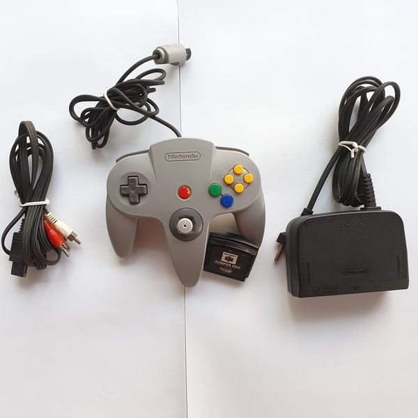 Console Nintendo 64 - Preto - Usado