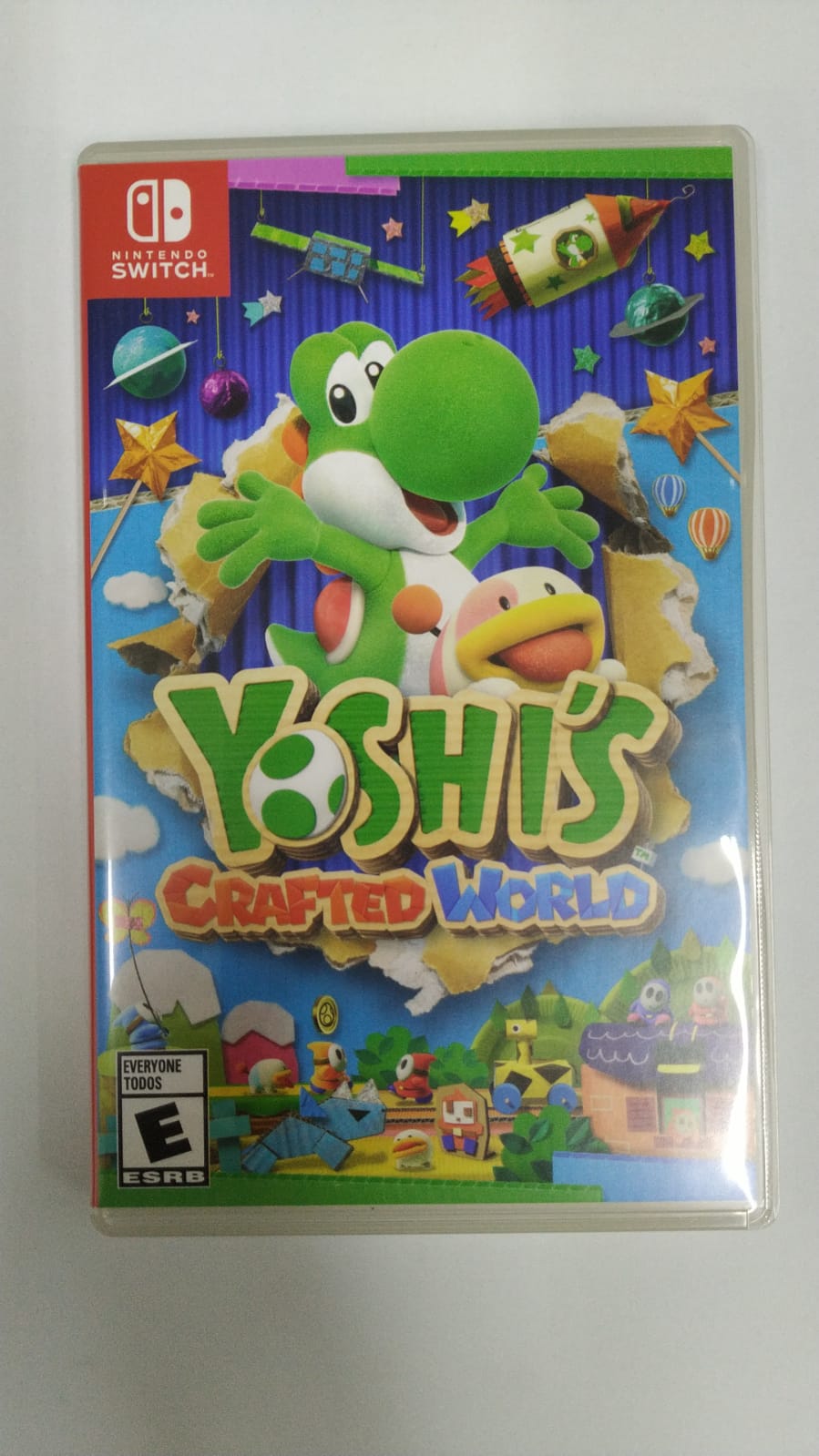 Yoshi's Crafted World - Nintendo Switch - Usado