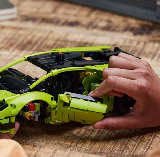 Technic Lamborghini Huracan Tecnica - Lego 42161