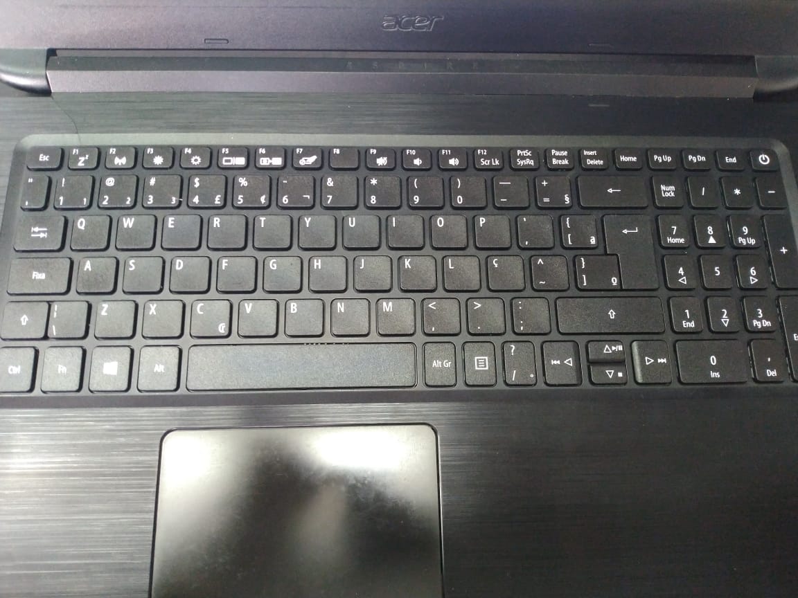 Notebook Acer Aspire A315 i3 / 12GB RAM / 120GB SSD