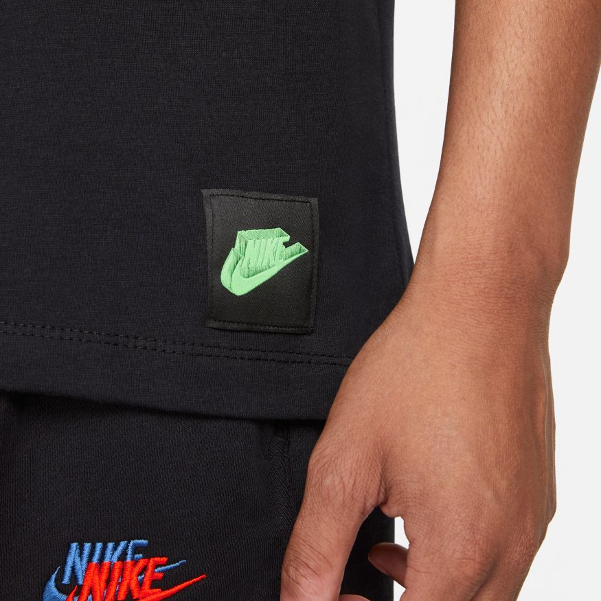 Camiseta Nike Sportswear Graphic Worldwide JDI