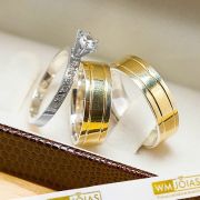 Alianças de noivado  lisa com anel 6 mm de largura WM10238