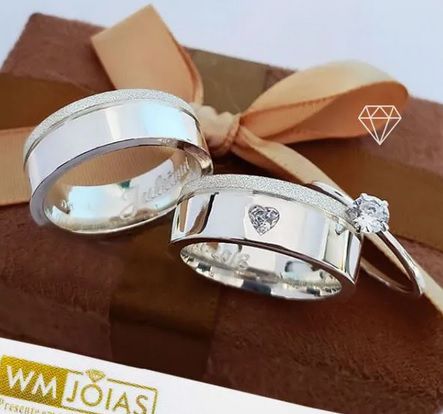 Aliança de namoro e anel solitario em prata  Peso 11G  Largura 6,5mm - WM10225