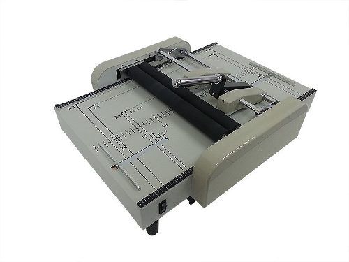 Grampeador E Dobradeira Semi-automática (grampeia E Dobra)