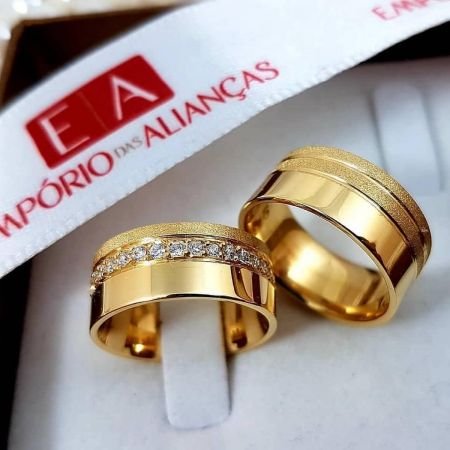 Alianças Ouro Casamento Noivado 18k Quadrada Anatômica Pedra Zircônia 8mm 16 Gramas