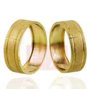 Alianças Ouro Casamento Noivado 18k Quadrada Diamantada Oca 7mm  9 gramas  