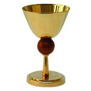 Cálice liso com detalhe em madeira - dourado ou niquelado - altura 17cm - diâmetro da copa 11cm - (acompanha patena)