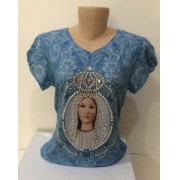 Camiseta estampa Nossa Senhora de Fátima com pérolas