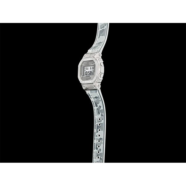 Relógio Casio G-Shock GM-5600SCM-1DR Caixa em Aço Inoxidável  - TREINIT 