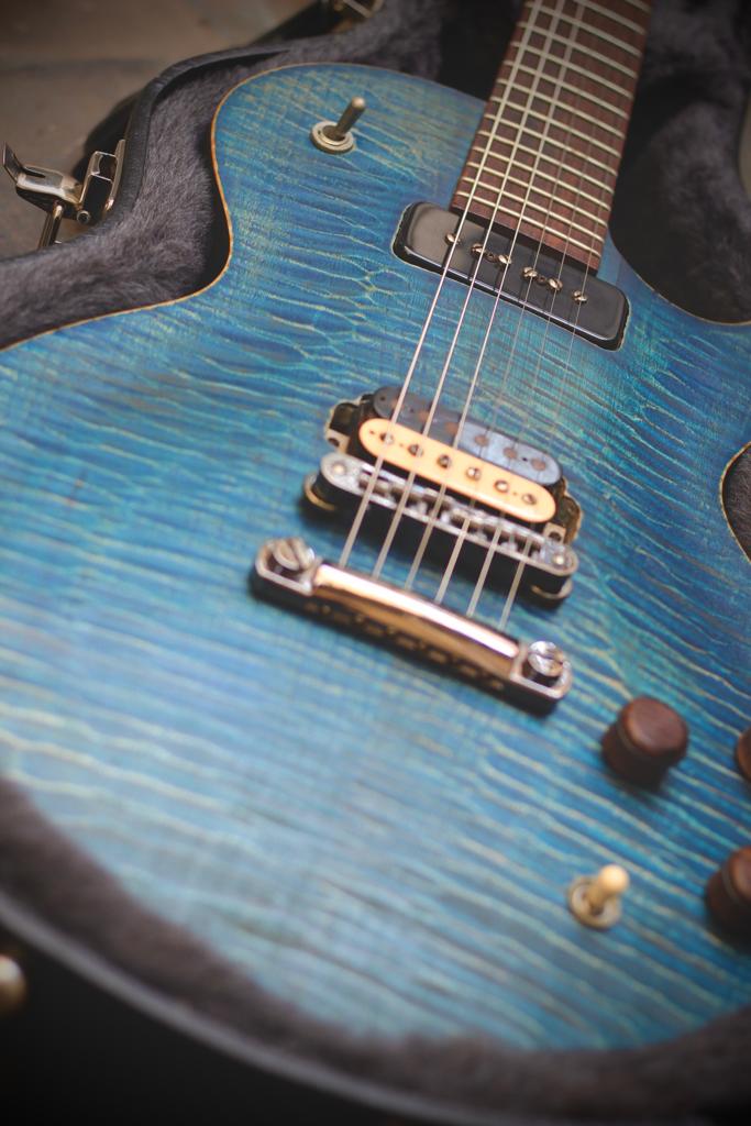 Guitarra Gibson Les Paul Gary Moore Bfg Ink Blue C/case Used