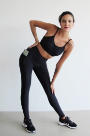 Fitness Calça com Bolso Legging Texturizada Preta