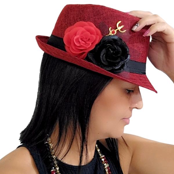 Chapéu Panamá de Pombagira com rosas preta, vermelha e tridente - Vermelho