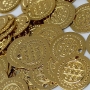 Pingente moeda cigana pequena dourada 15mm /10 unidades