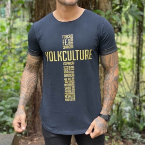 Camiseta Long Line Volk Culture Cruz Dourada Cotton Preta