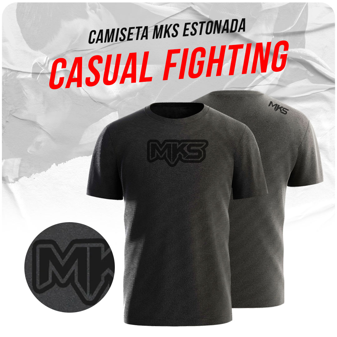 Camiseta MKS Casual Fighting Estonada Cinza Chumbo com Logo Refletivo