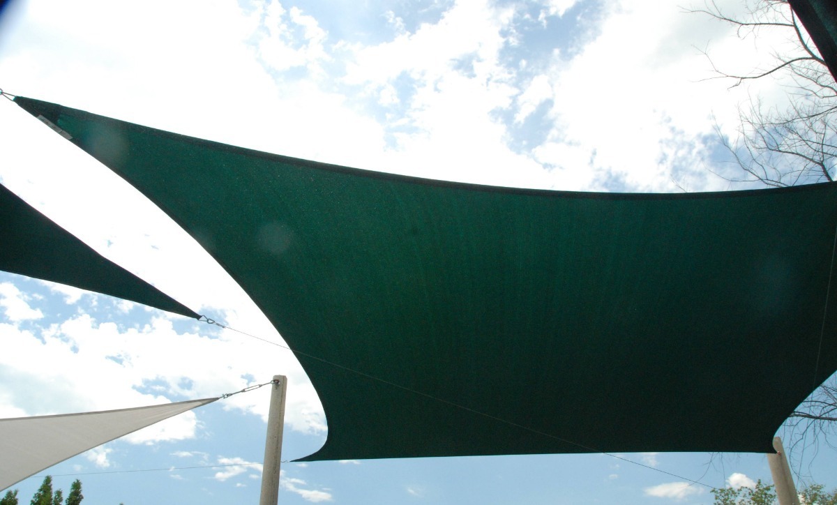 Tela Decorativa Sombrite Verde Sem Acabamento 4x2,5m