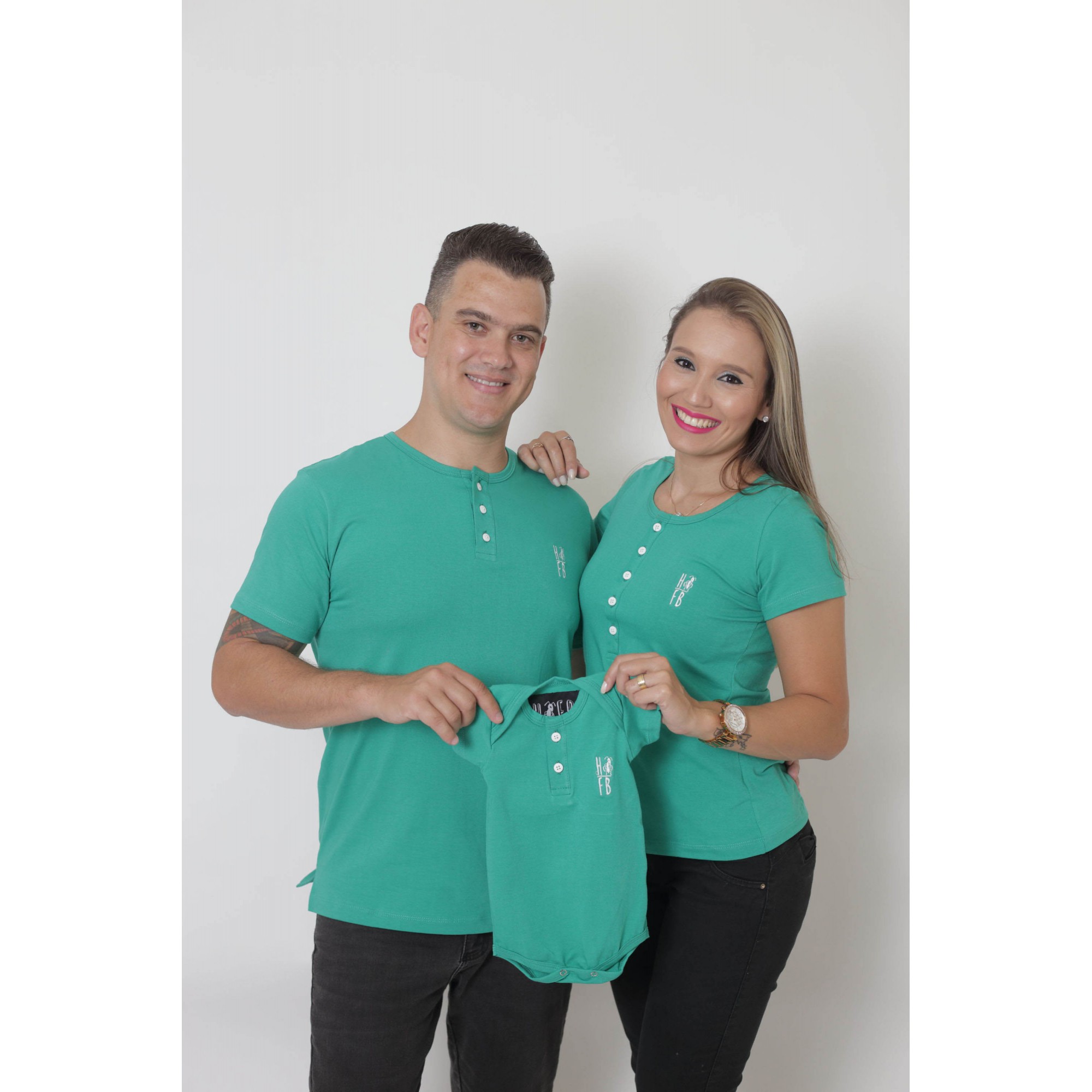 PAIS E FILHOS > Kit 3 Peças - T-Shirts + Body Unissex Henley - Verde Jade