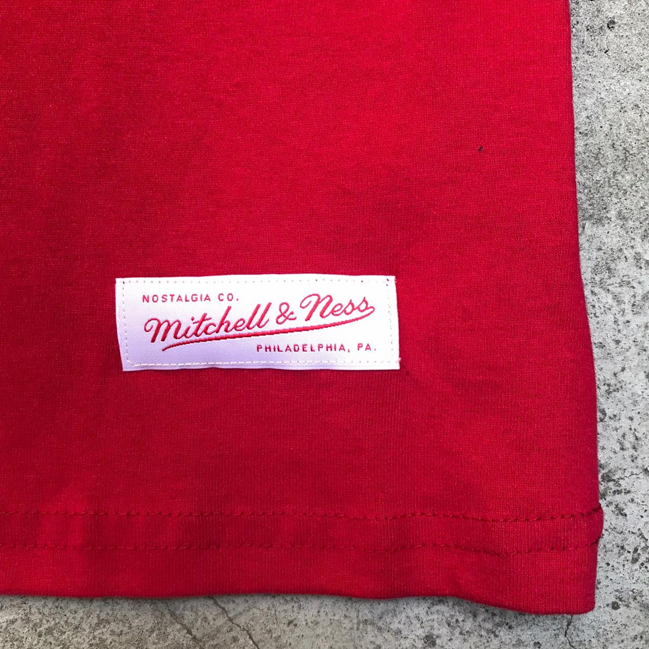 Camiseta Mitchell Ness Bulls Laurel Red