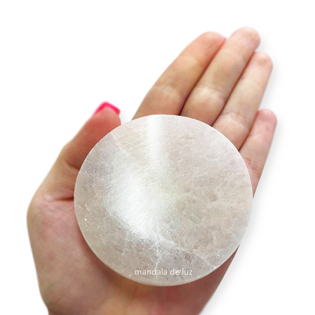 Disco de Selenita Natural Placa Redonda Limpeza Porta Copo Cristal Pedra Polida 7cm