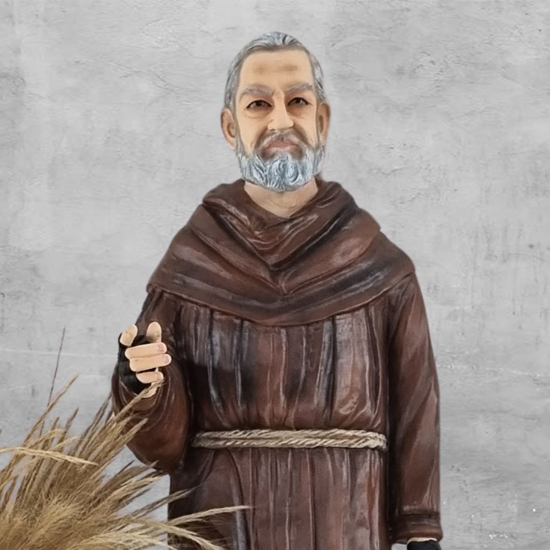 São Padre Pio, Resina, 155cm