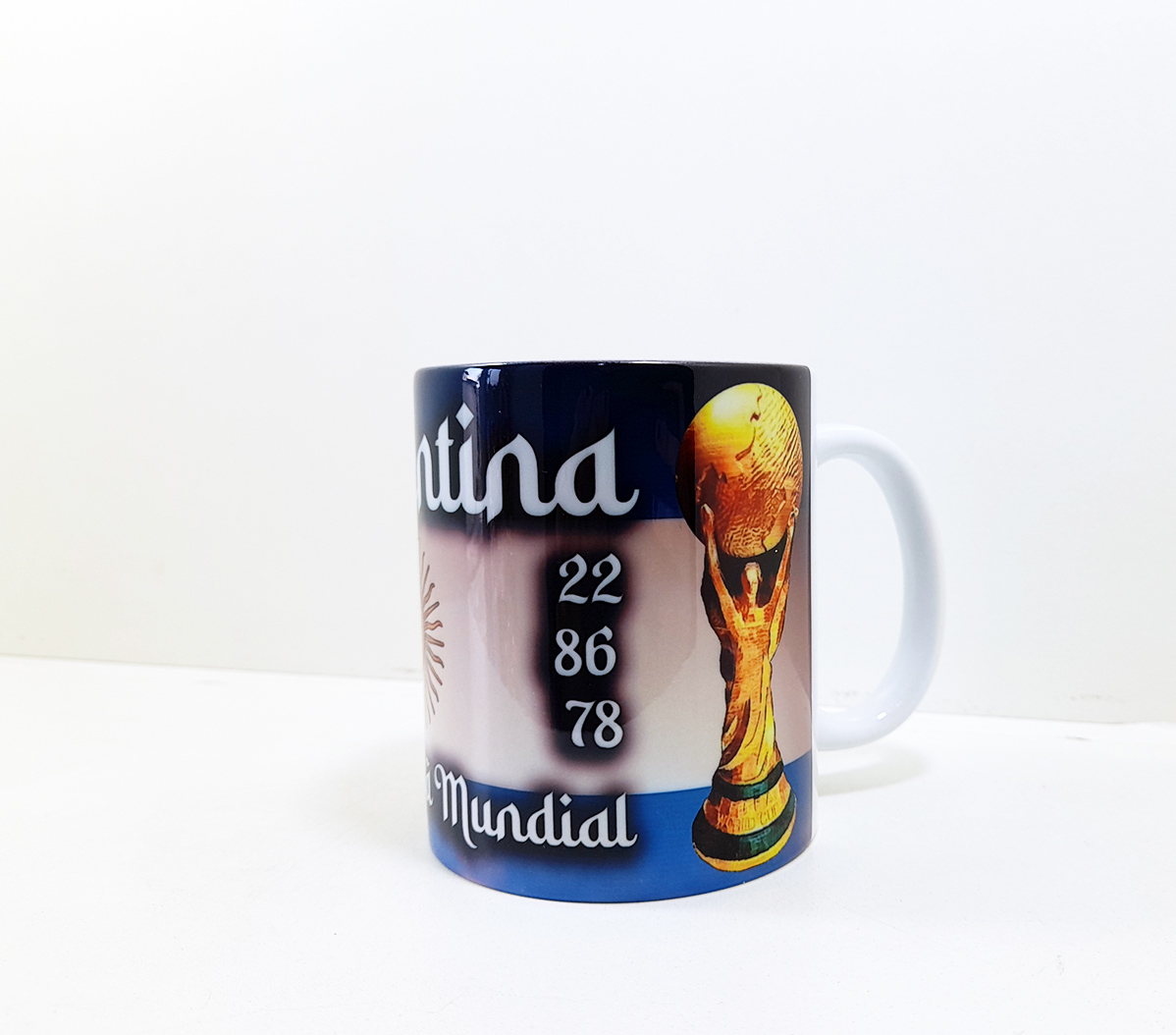 Caneca Exclusiva Argentina Campeã da Copa do Mundo + Chaveiro Especial