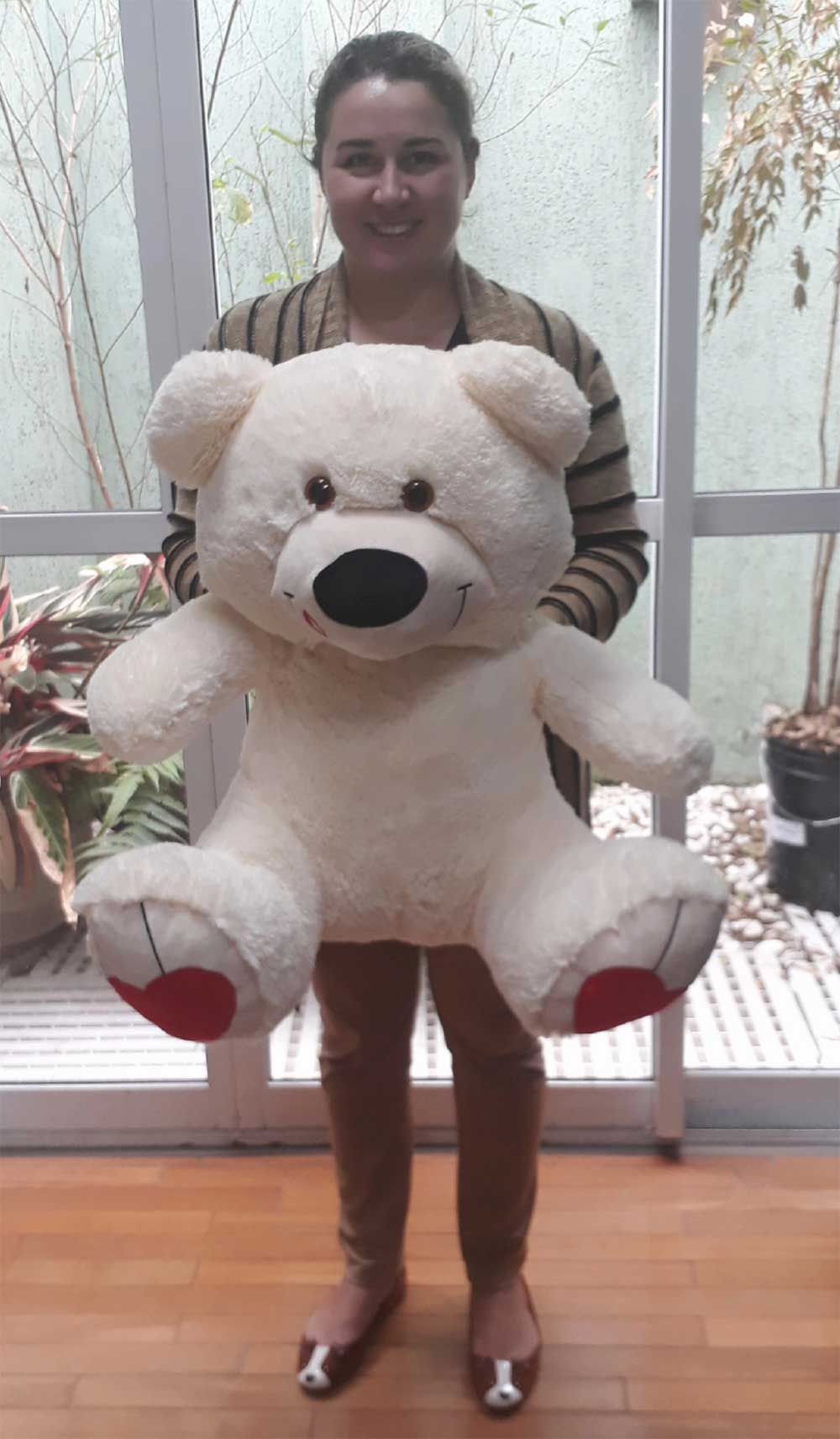 Urso de Pelúcia Creme Beijinho Grande Macio de 60cm Presente Romântico para Namorada Namorado