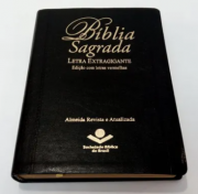 BÍBLIA SAGRADA - LETRA EXTRAGIGANTE -  EDIÇÃO COM LETRAS VERMELHAS