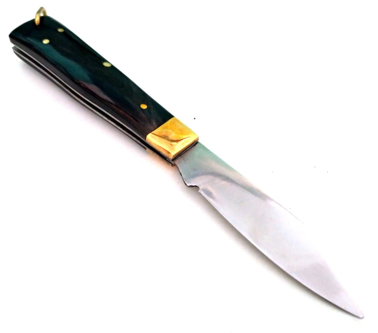 Canivete artesanal esportivo em aço inox e cabo em chifre negro