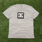 Camiseta dc square star cinza mescla 0080