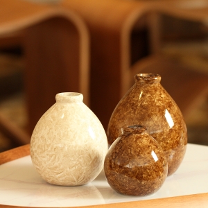 Vasinho de Mesa Decoração em Cerâmica Trio Oasis Marrom e Bege Petra