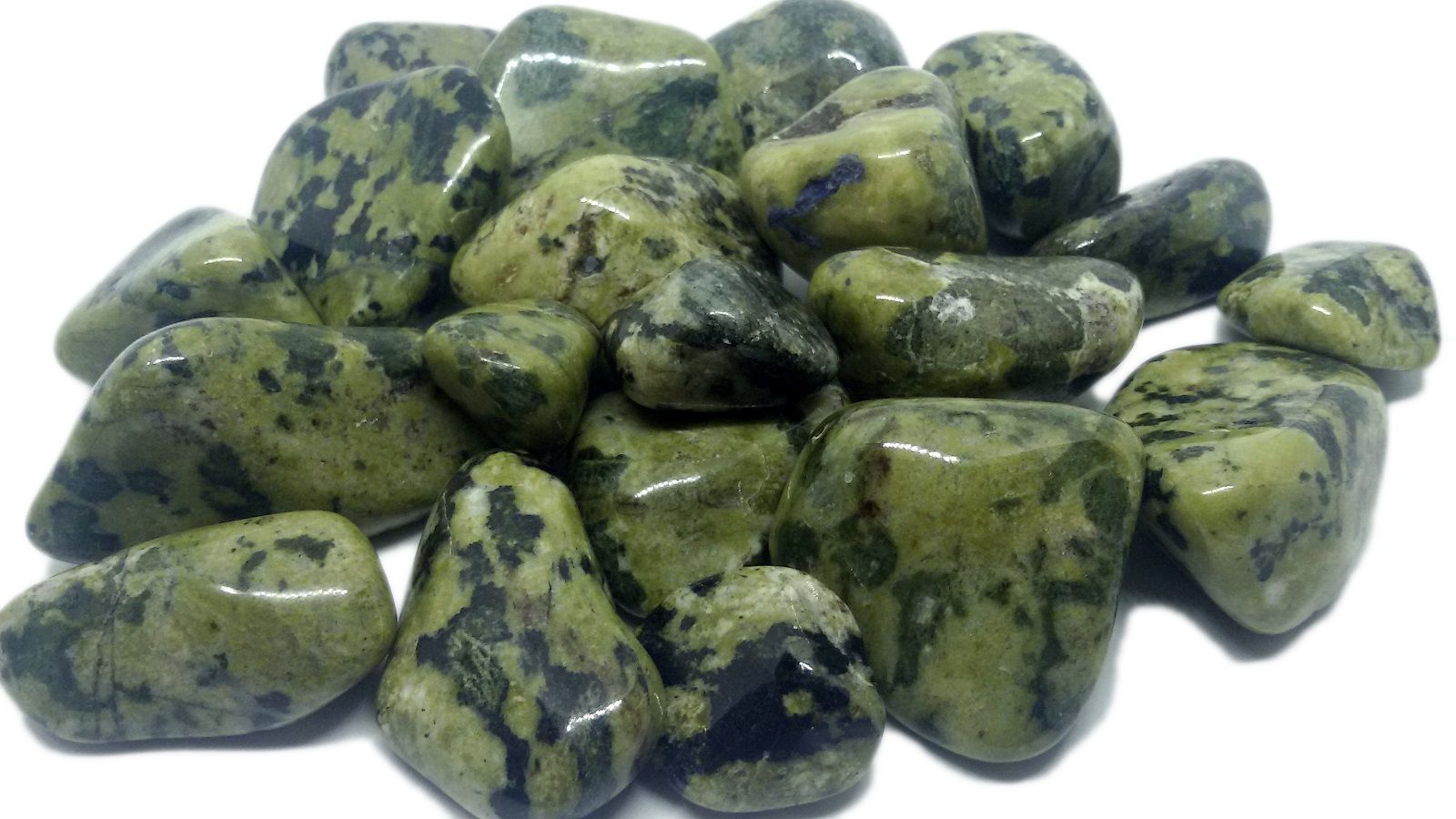 500g de Pedra Rolada De Jade Nefrita Natural