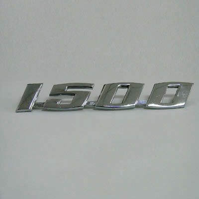 Emblema 1500 em metal cromado   - SSR Peças & Acessórios ltda ME.