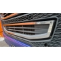 Aplique/Acabamento CHARADA em Inox da Grade do Volvo FH 2015 Inferior