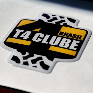 Adesivo Resinado T4 Clube Brasil | 7 x 8 cm