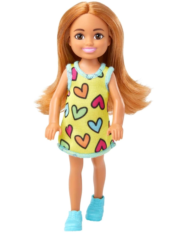 Boneca Barbie Chelsea 14 cm Cabelo Castanho Claro Vestido Corações Tênis Azul HNY57 Mattel
