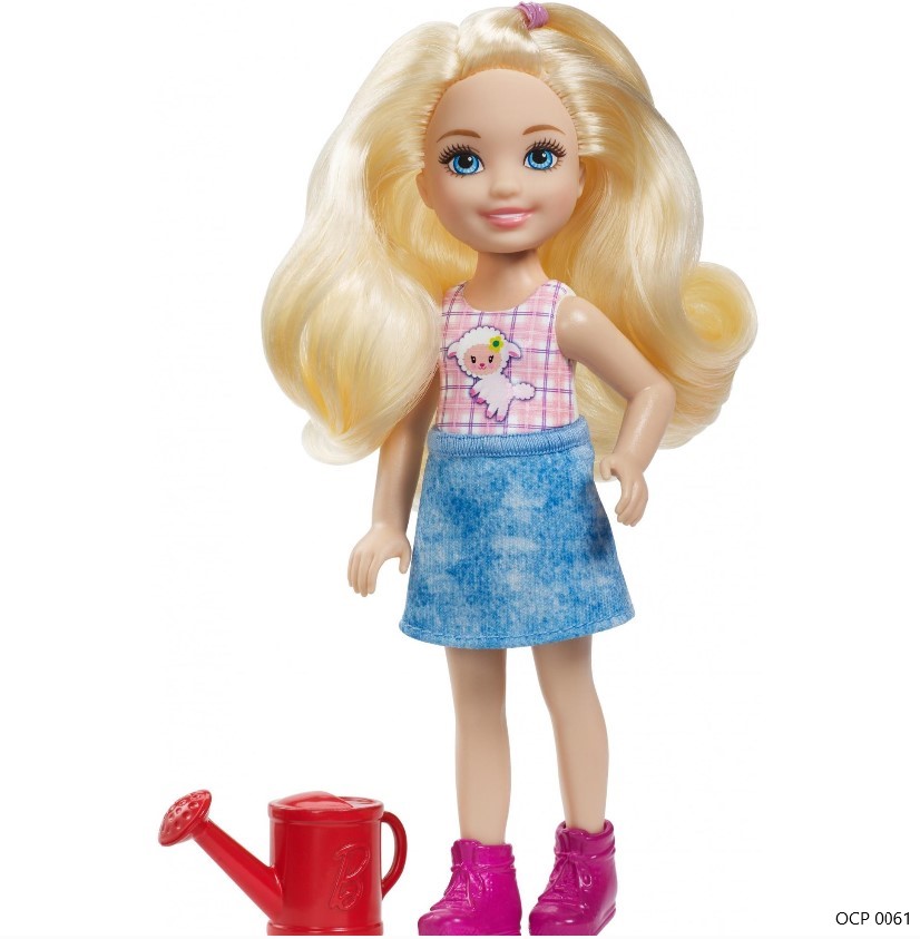 Boneca Barbie Club Chelsea Doce Pomar da Fazenda com regador - Mattel