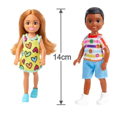 Conjunto de Bonecos Barbie Chelsea 14 cm Castanho Claro Vestido Corações Menino Emoji Mattel